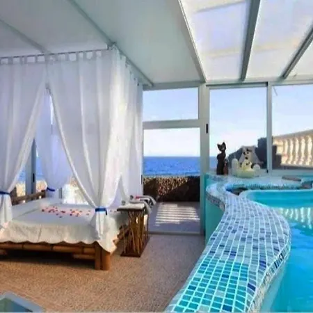 Romantic Tenerife Apartment